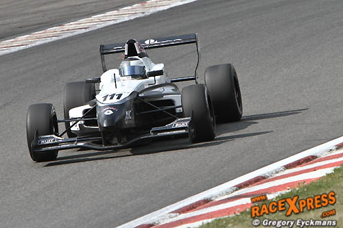 Dennis van de Laar sterke inhaalrace op Spa